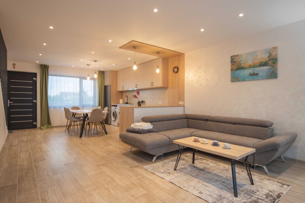 Servicii Foto/Video Imobiliare de la sol si din drona - Brasov