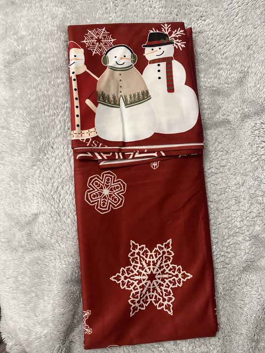 Новогодние скатерти очень хорошего качества