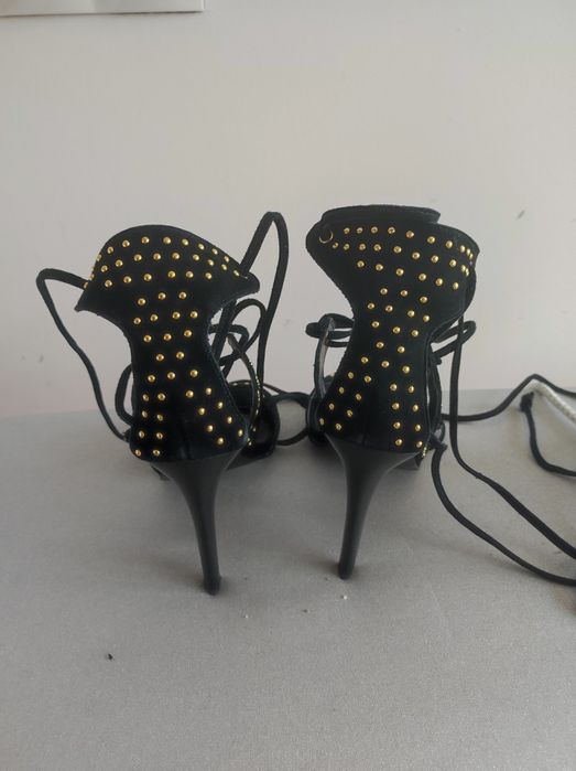 Нови сандали MORGAN