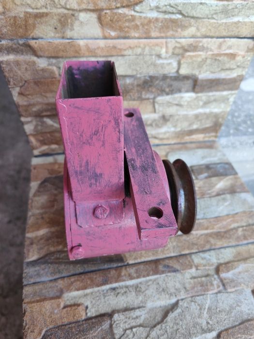 Moară porumb, acționare cu curea