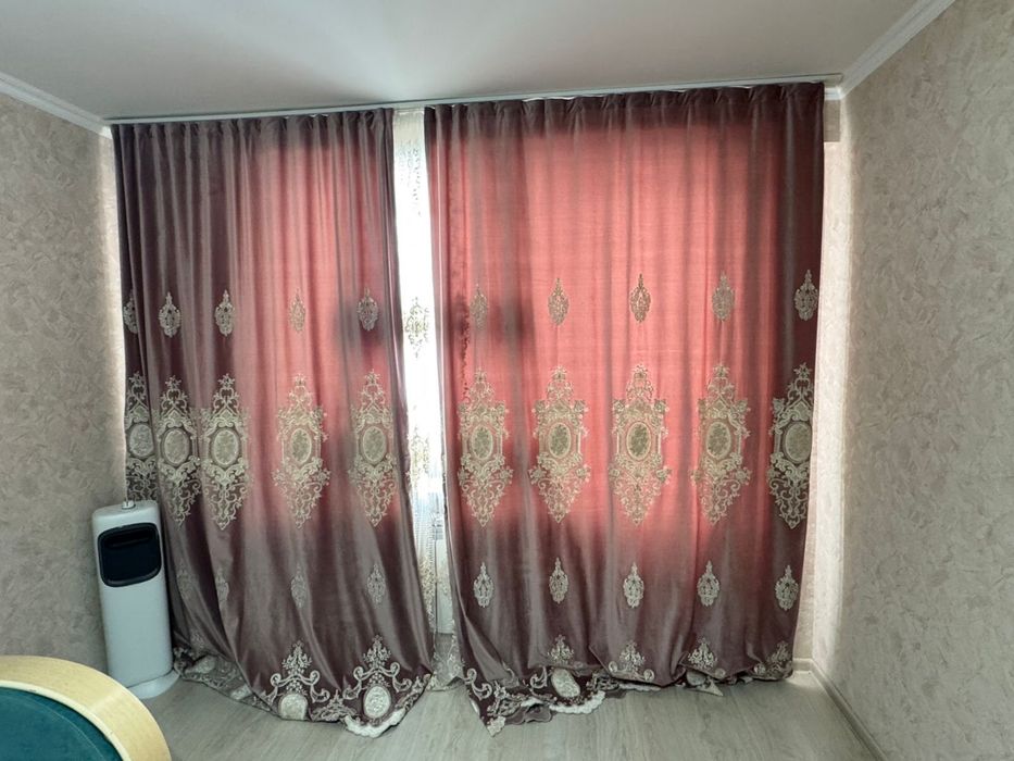 Штор сатылады ,почти жаңа,