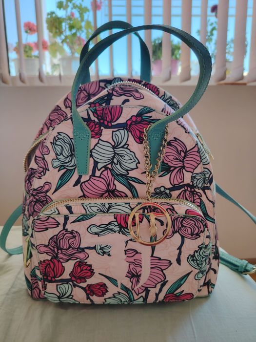 Уникална шарена раница Trussardi