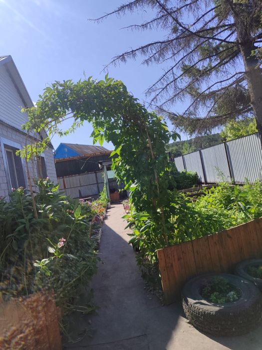 Продам дом 4 комн. район институт