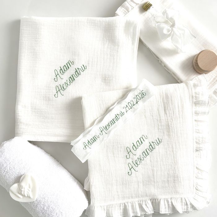 Trusou personalizat pentru botez fin muselina