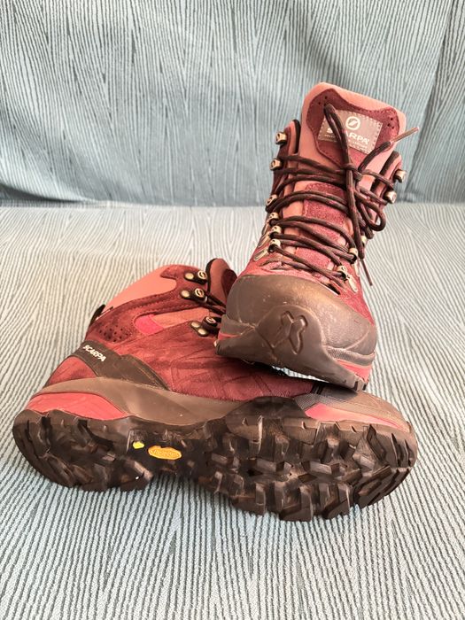 Bocanci trekking Scarpa