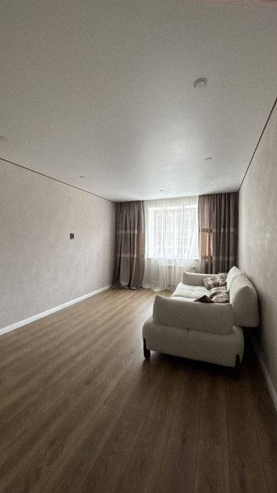 Продам 2х комнатнатную квартиру