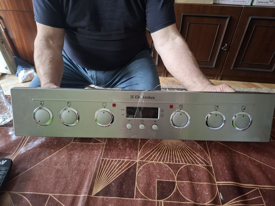 Табло за Elektrolux 330211301