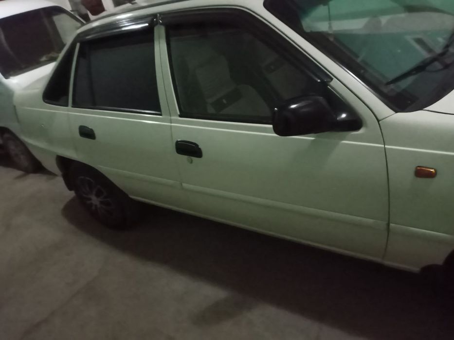 Nexia 2 
Yurgani 472000
Narxi:4500$ ozgina o'tib beriladi
Yurgani 4720