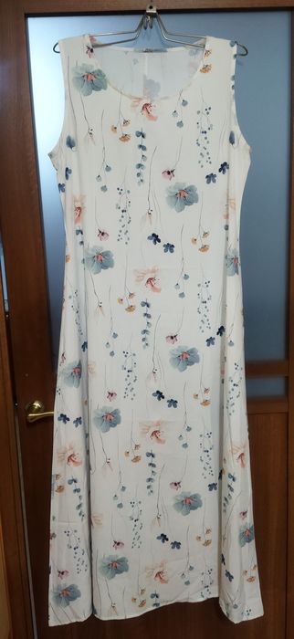 Вечерние женские платья