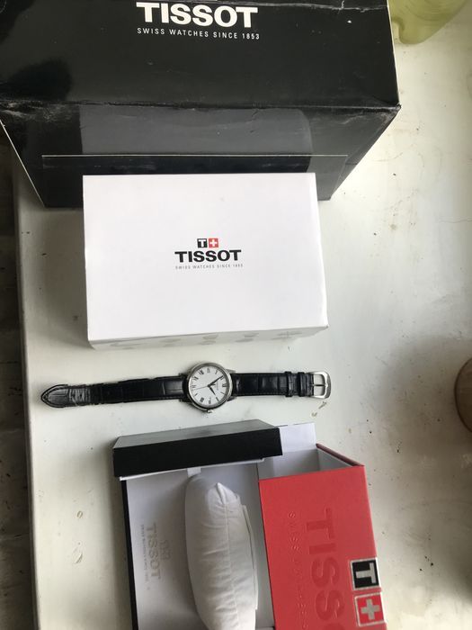 Часы тиссот не идут