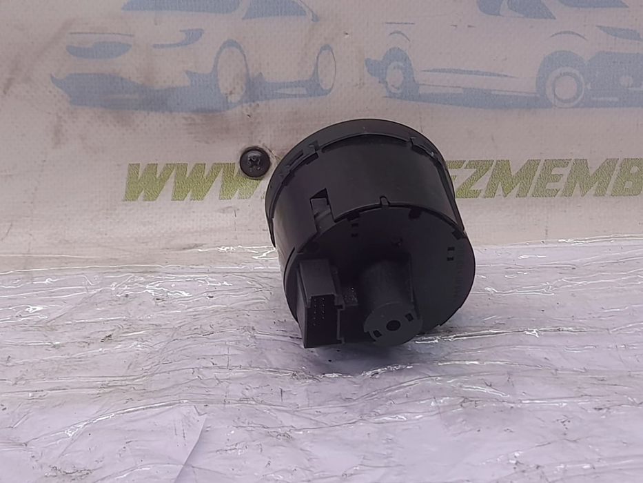 Bloc lumini 1k0941431AF Volkswagen Golf 5 (2003 - 2009) 1.4 benzina BCA BCA