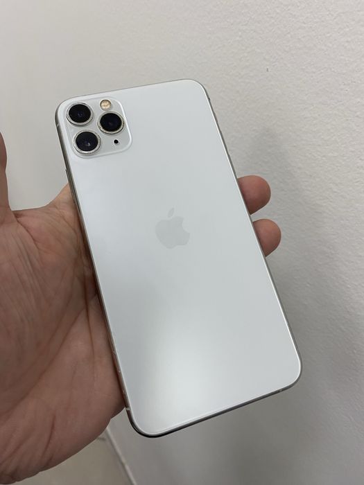 Iphone 11promax 256 белый ОБМЕН НЕ ПРЕДЛОГАТЬ
