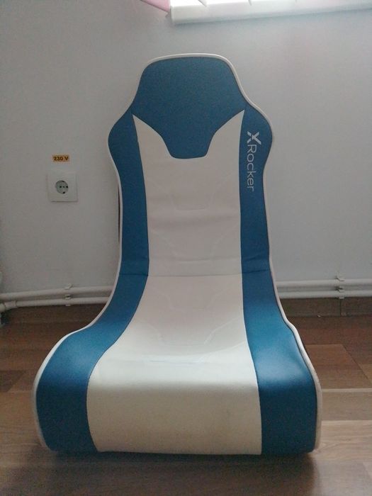 Vând pentru că nu am ce face cu el