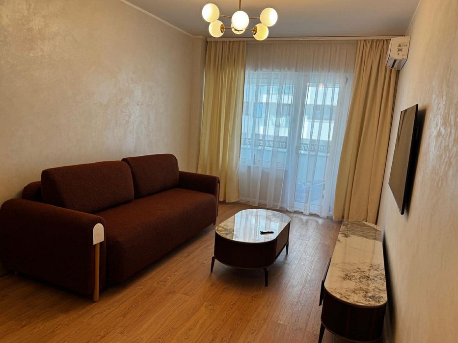 Royal Town 2 cam Copou