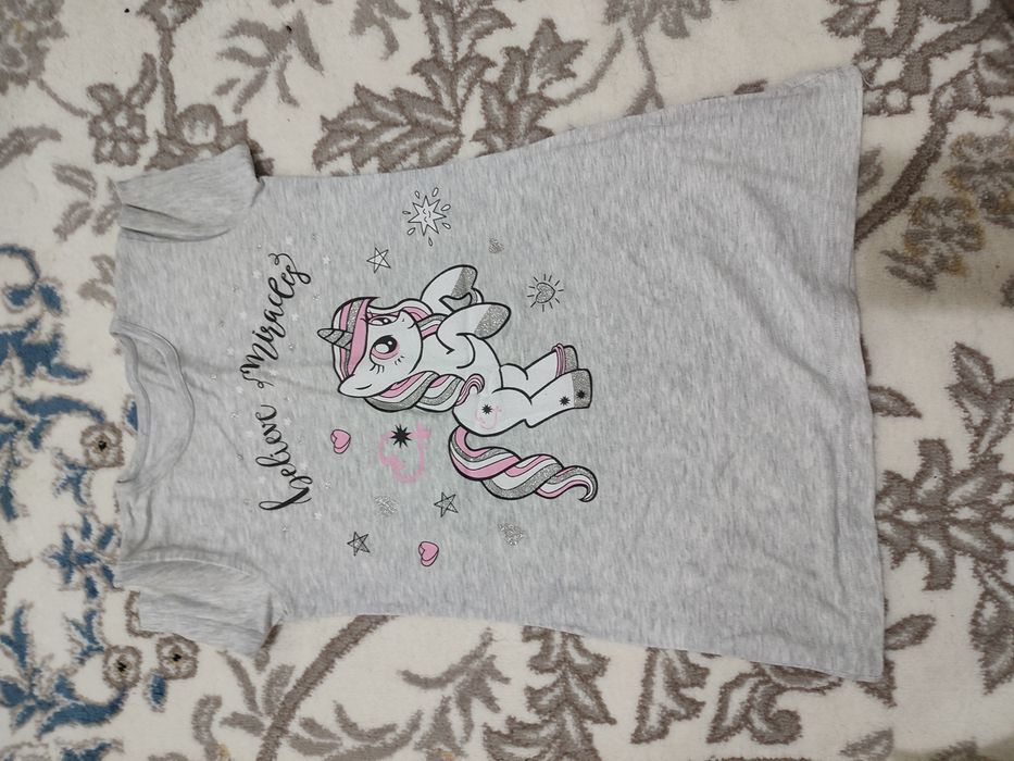 Платье на девочку