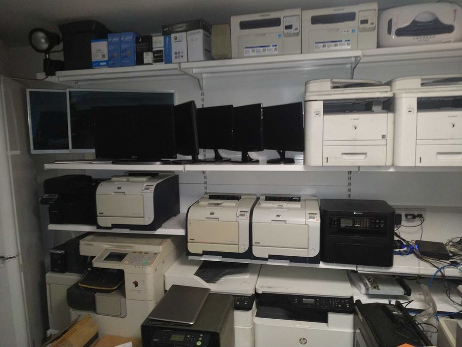 Продам принтера и МФУ ,мониторы,моноблоки от 20 000 ТГ.