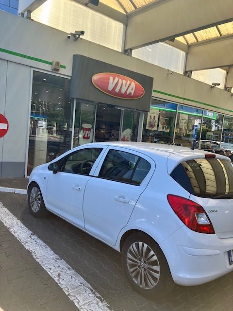 Opel Corsa D 2014,diesel1,3stare bună reviziecauciucuri,2800€