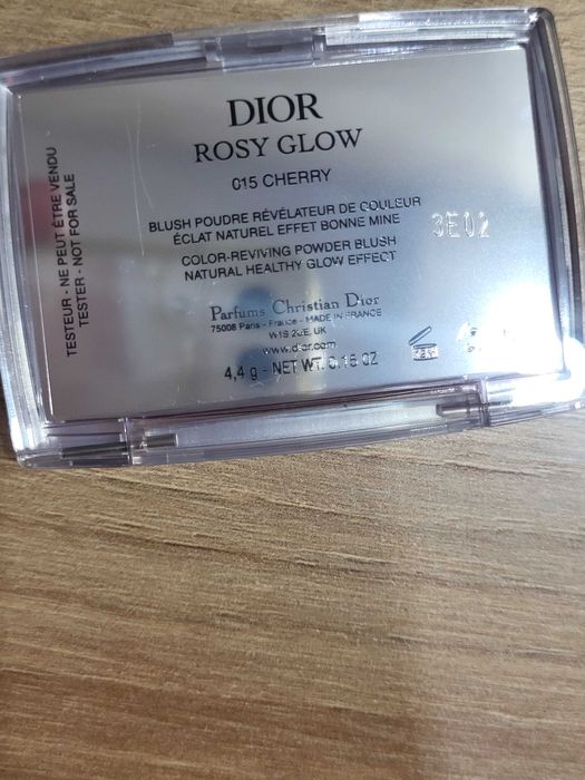 Оригинален  нов, руж Dior!