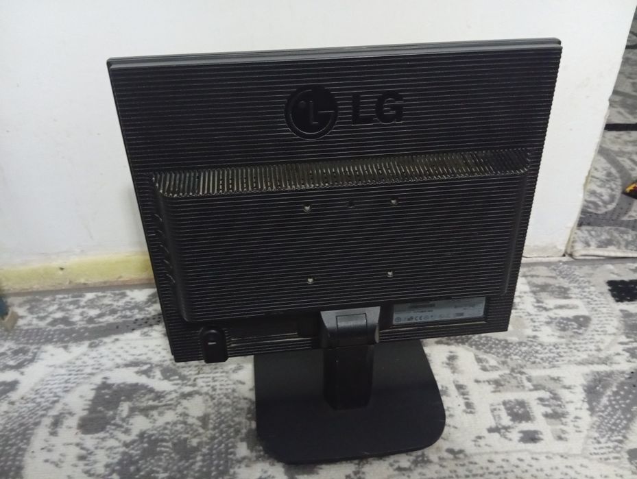 Монитор для учёбы