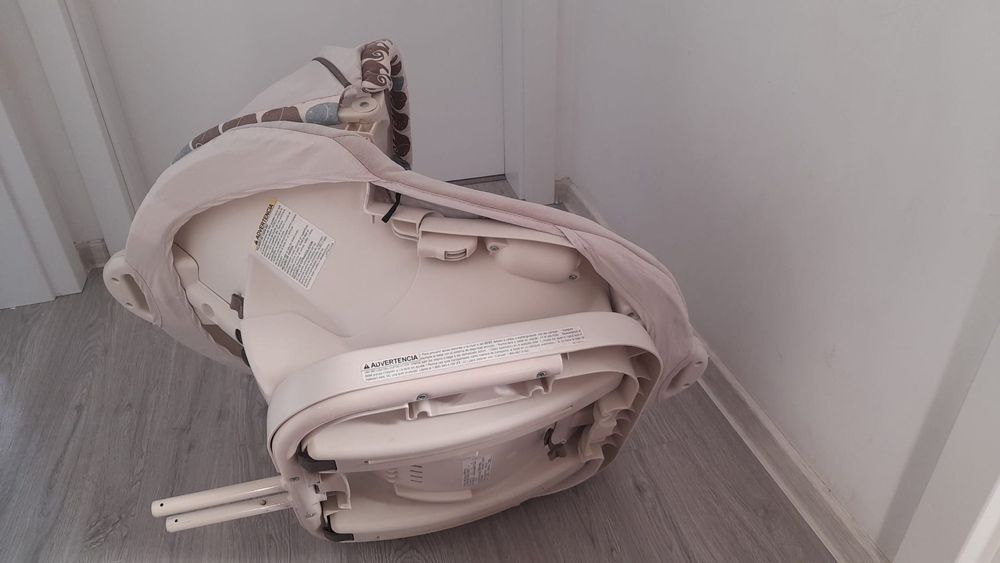 Scoică auto pentru bebeluși, merge pana la 36 de kg