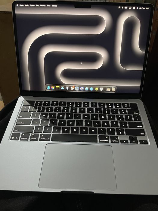 Macbook Air m4 13дюймов 16/256