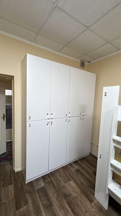 Шкафы для хостелов, спортазлов.