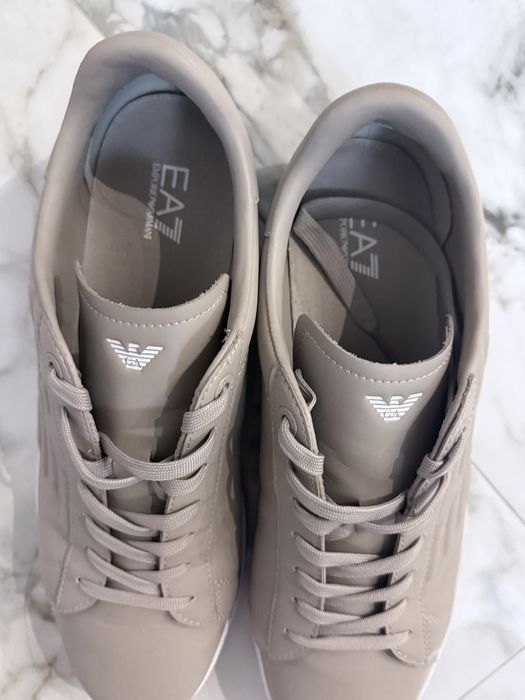 Adidasi Emporio Armani marimea 45 1/3