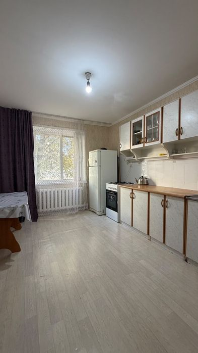 Продается 1 комн кв 4 мкр