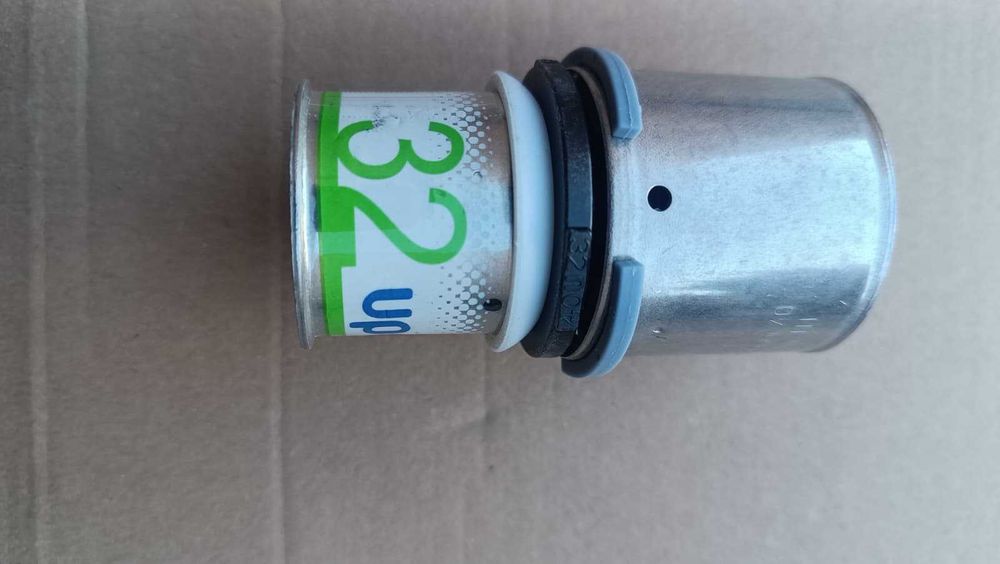 Fittinguri UPONOR S PRESS PLUS PPSU sertizare