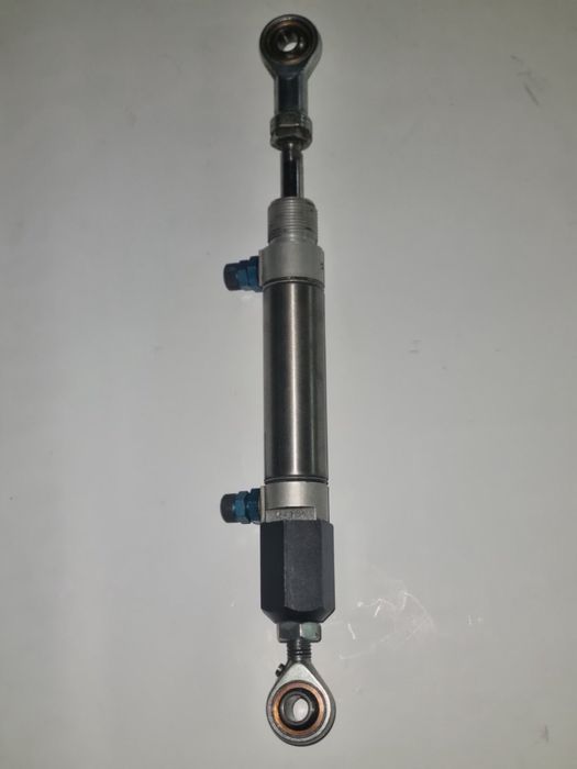 Festo pneumatic cylinder DSN 25 50-p