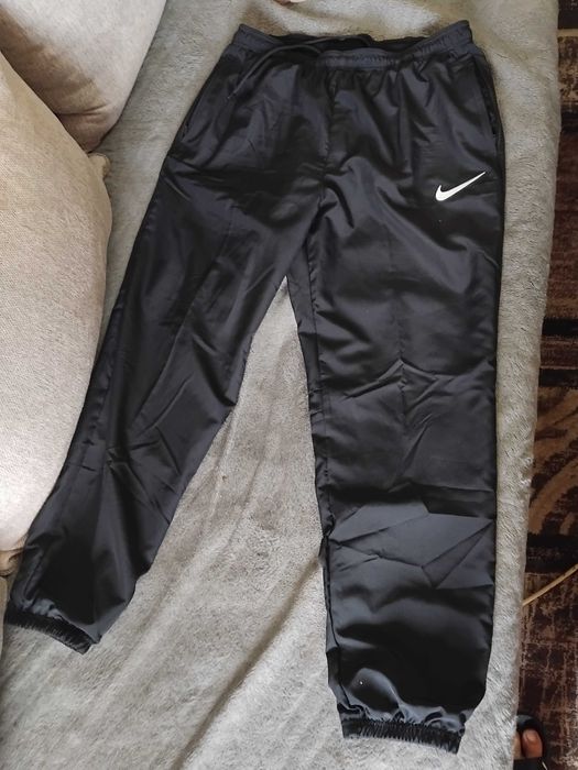 спортно Долнище Nike....