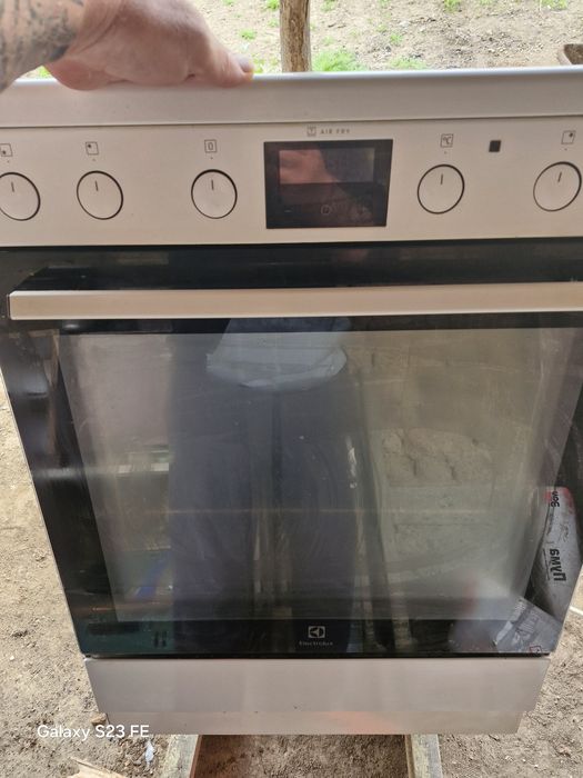 Готварска печка електролукс