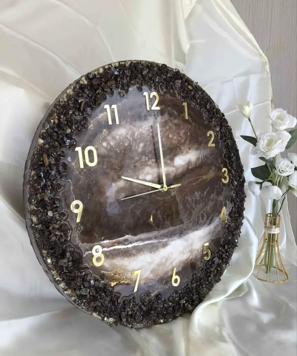 Часы из эпоксидной смолы