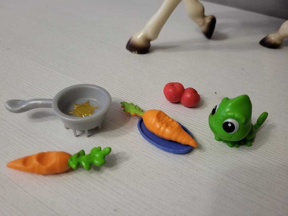 Продается лошадка от компании Hasbro Максимус