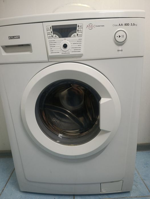 Продам стиральную машину на запчасти