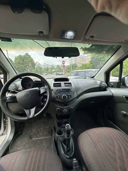 Chevrolet Spark 2012 — 4