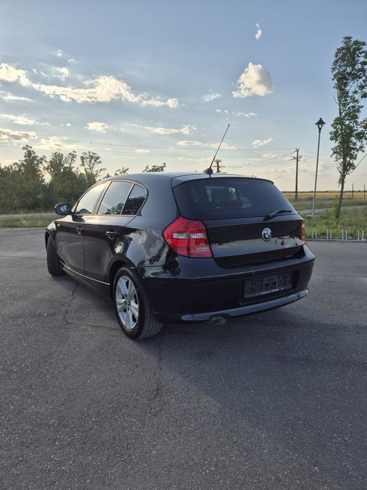 BMW 1 Series 2011 — imagine 3