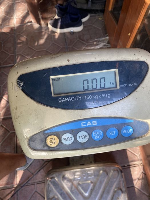 продам весы срочно