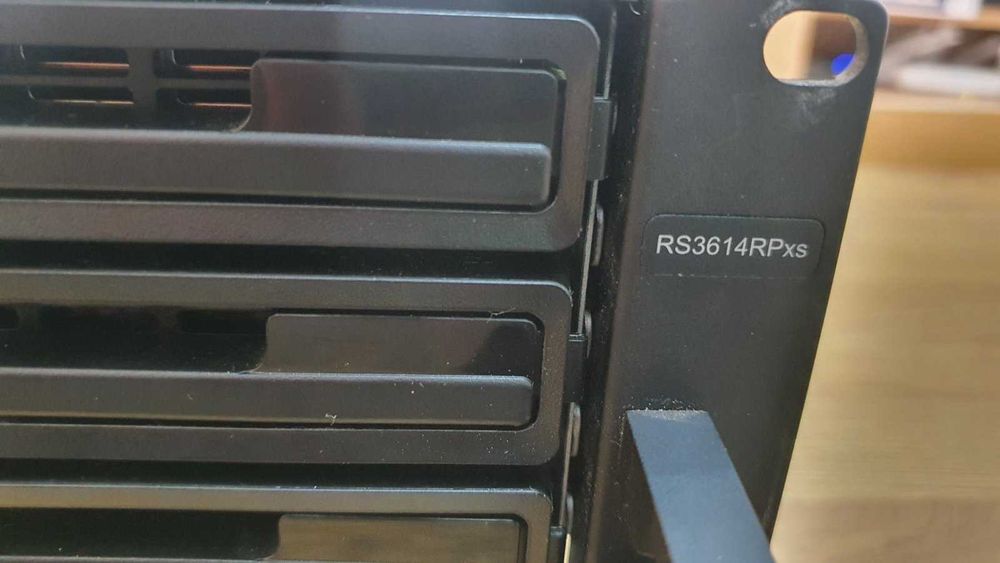 Synology RS3614RPxs