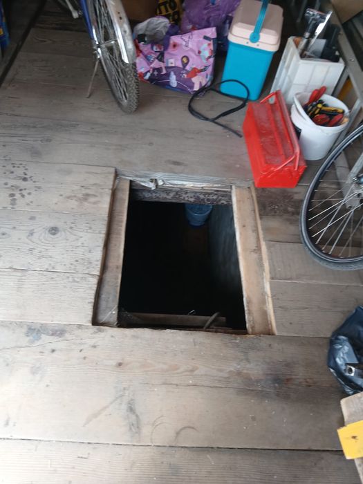 Garaj spatios de vanzare -Fetesti Gara