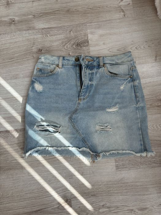 Поли дънкови и кожени