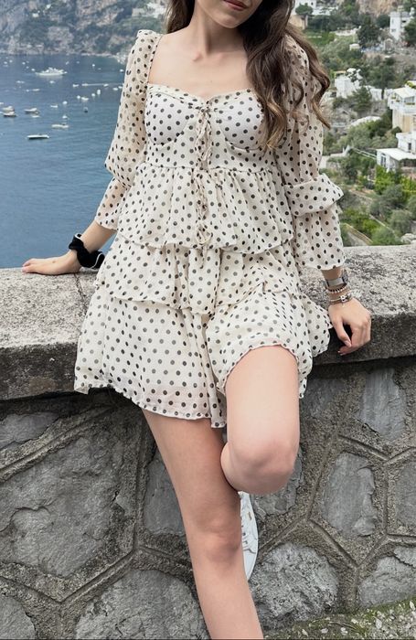 Бяла рокля на точки от LBD