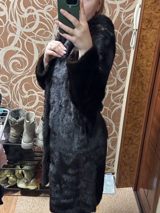 Продам шубу из норки