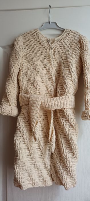 4,99 lei livrarea azi Port românesc traditional - Haina de iarna, feti