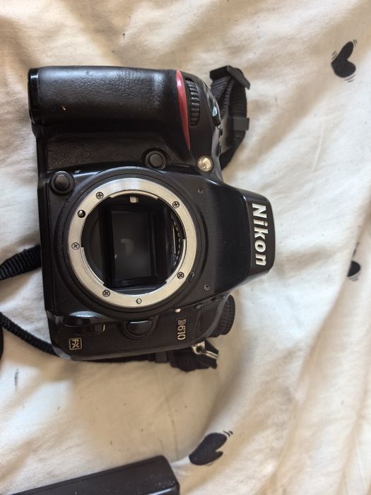 Фотоапарат Full Frame Nikon D610