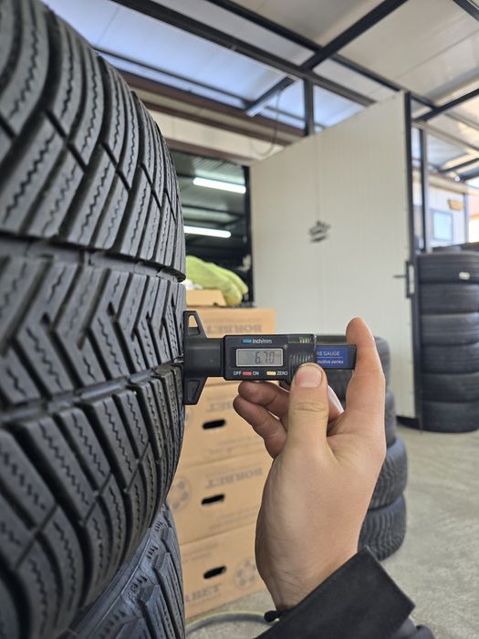 4 Броя Спорт Пакет Michelin 265/40/19 6,7mm / 295/35/19 6mm