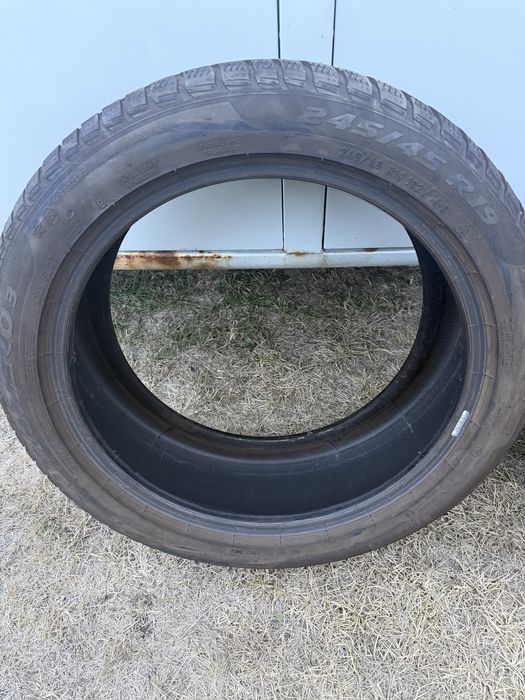 Set Anvelope  iarna 245/45/19 runflat M+S