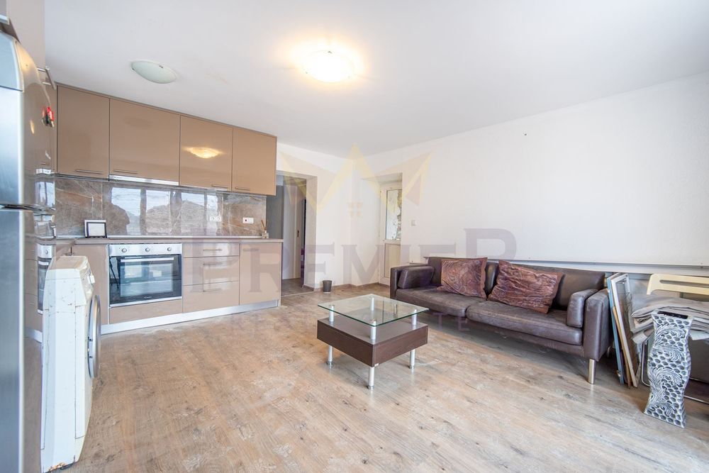 Къща в Добрич, област-гр.Балчик площ 190 цена 220000