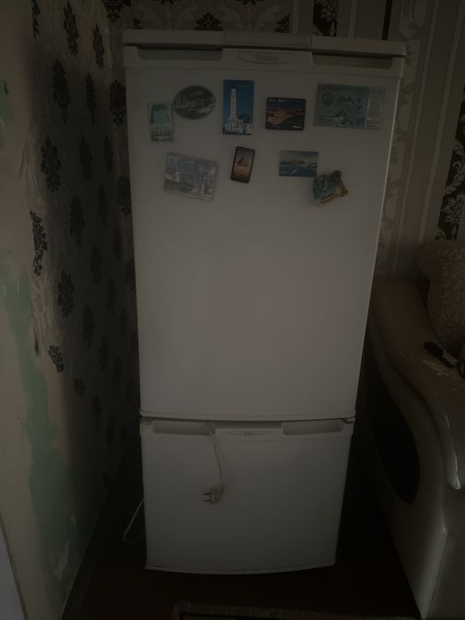 Холодильник бирюса