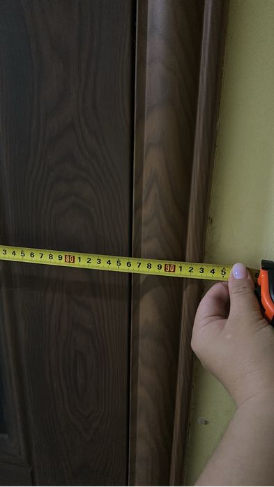 Продам входную дверь